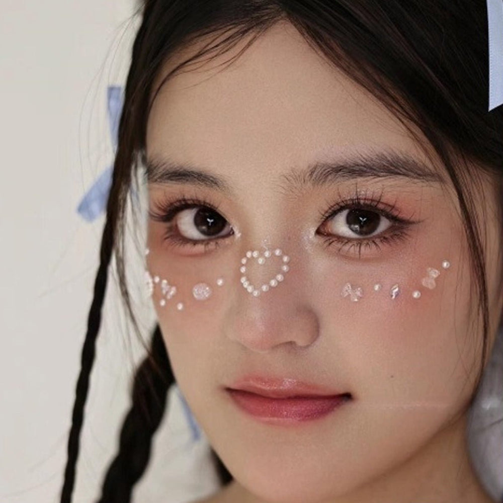 SOHO Hearts & Stars Adhesive Face Beads for face, makeup, nails, body, crafts - White - | Fashiongirl