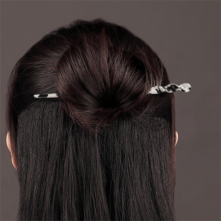 Chris Rubin Jade Hair Stick - Black Marble - | Fashiongirl
