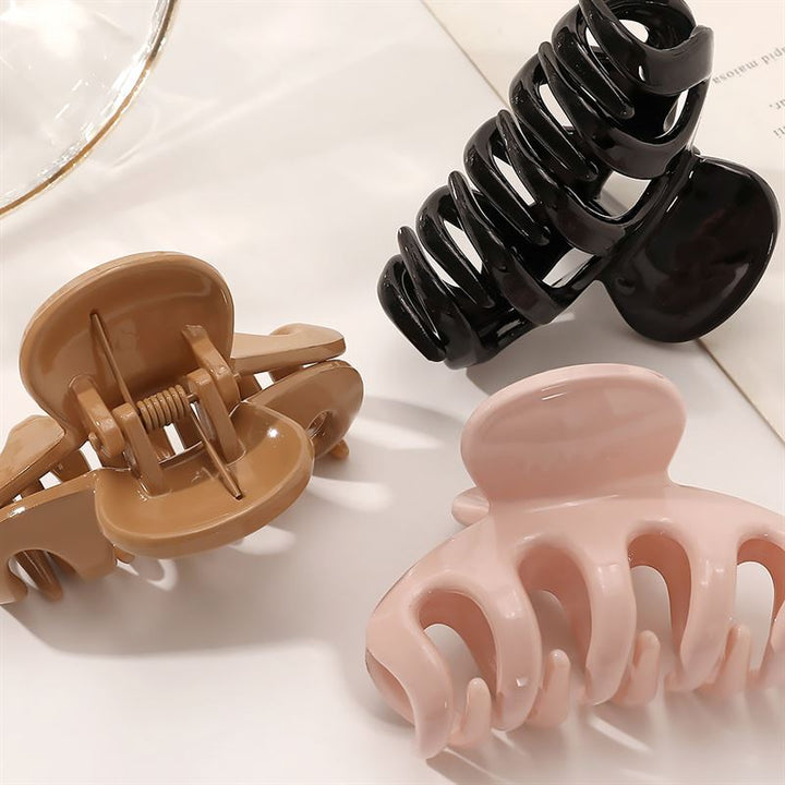 SOHO Esta Hair Claw - White - Hair Accessories