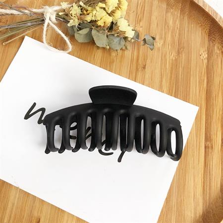 SOHO Kana Hair Claw - Black - Hair Accessories