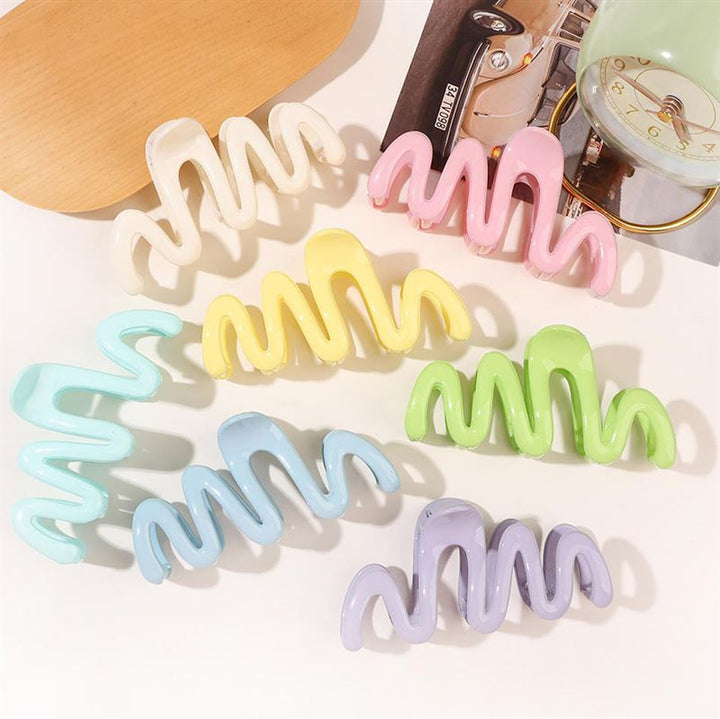 SOHO Malik Hair Claw - White - Hair Accessories
